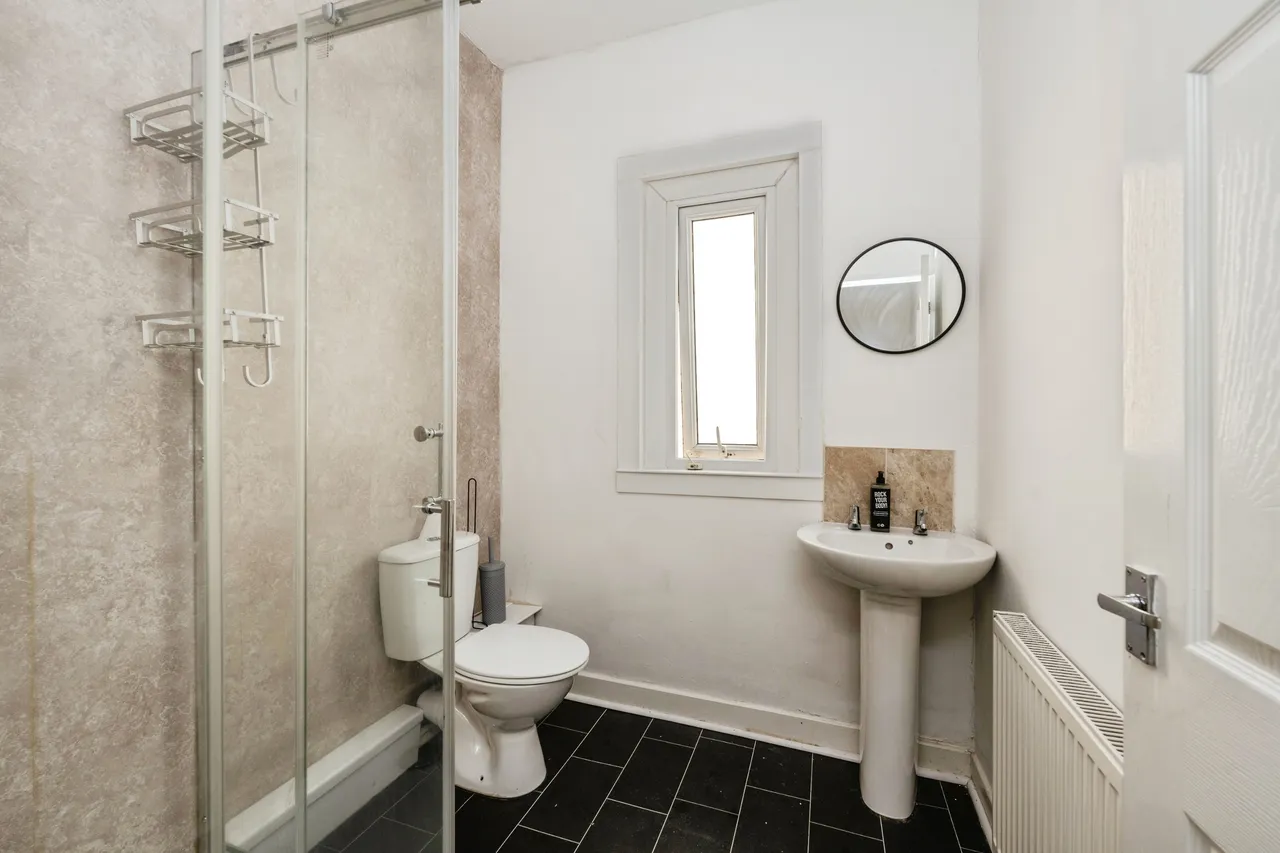 Westbourne Grove, Swansea, photo 12