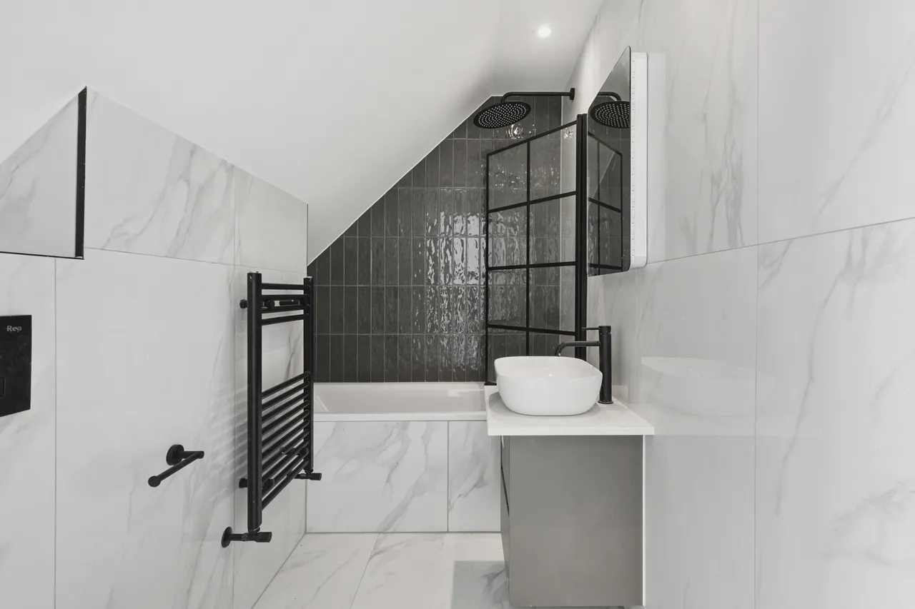 Ionic Apartments Bessborough, HA1, photo 14