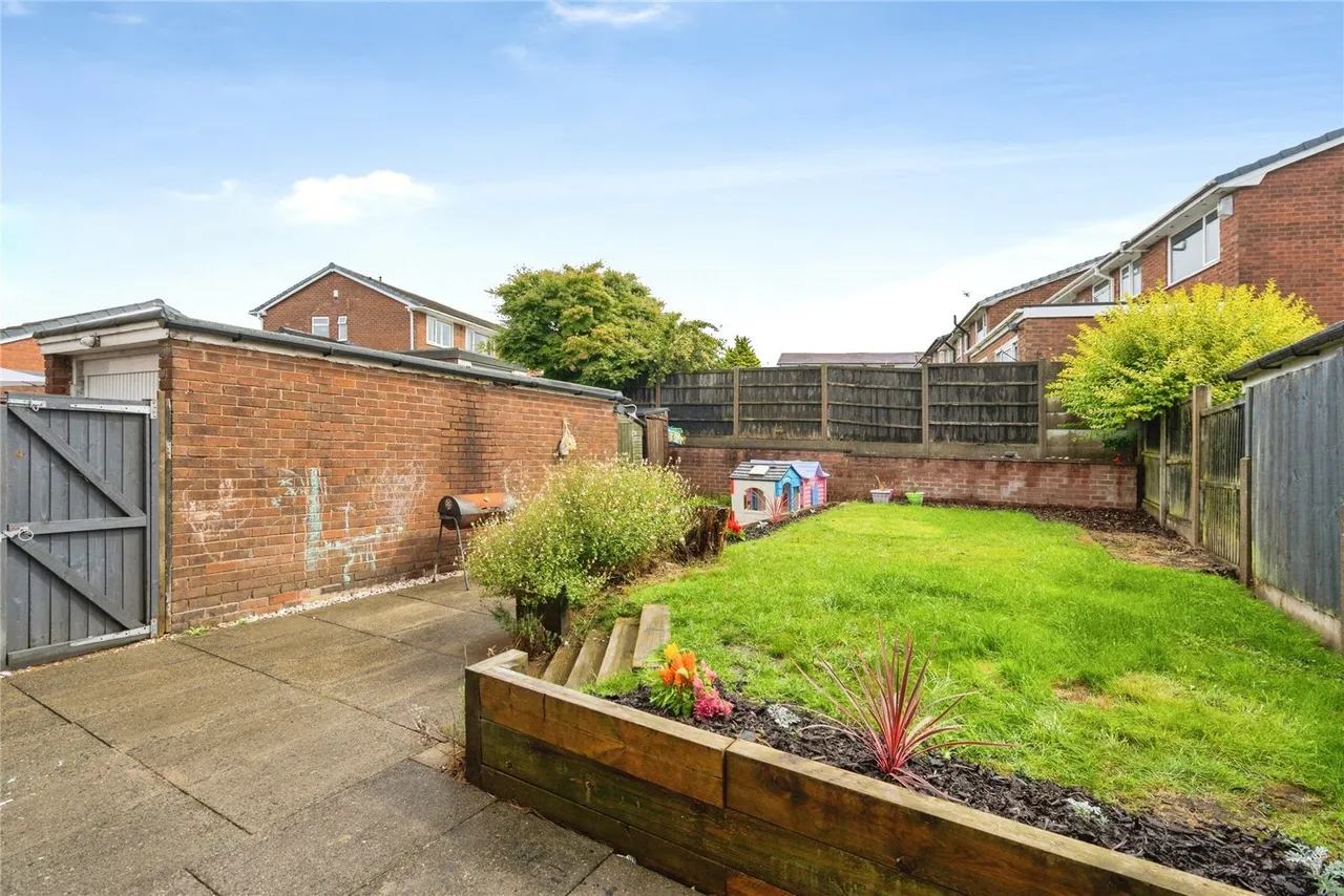 South Drive, Bolton, BL2, photo 27