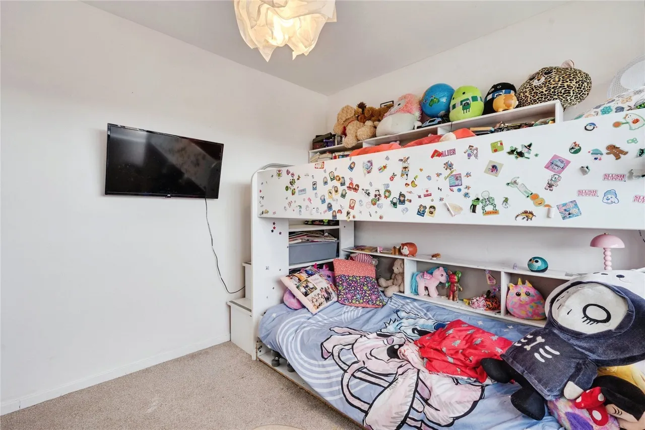 South Drive, Bolton, BL2, photo 15