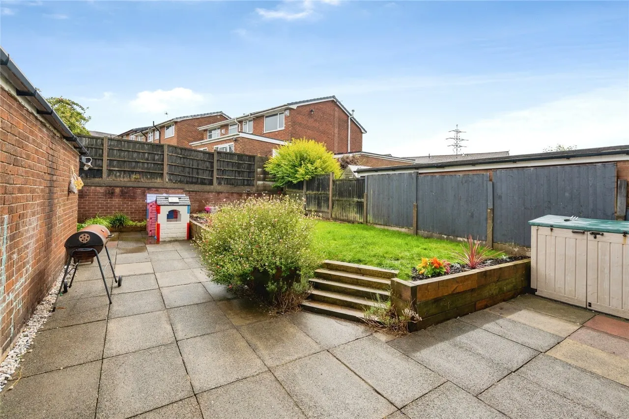 South Drive, Bolton, BL2, photo 26