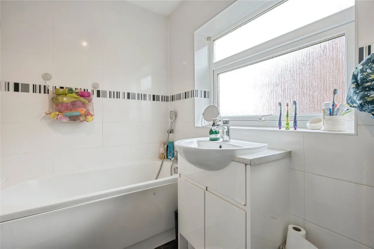 South Drive, Bolton, BL2, photo 20