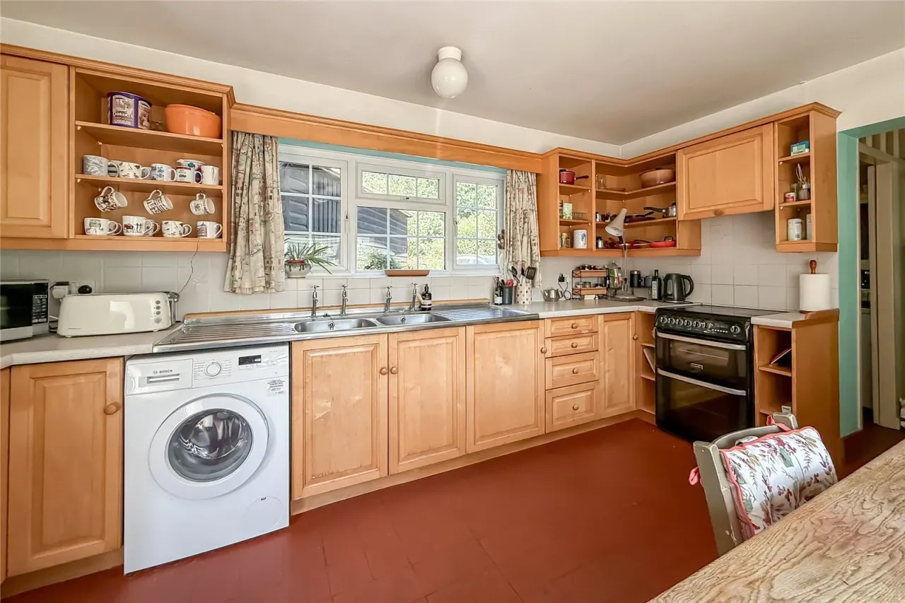 The Common, Harpenden, Hertfordshire, AL5 3NT, photo 3
