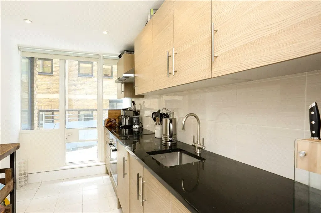 Horselydown Lane, London, SE1, photo 4