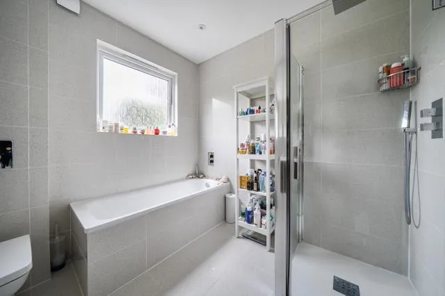 Woodlands Avenue, London, N3, photo 17