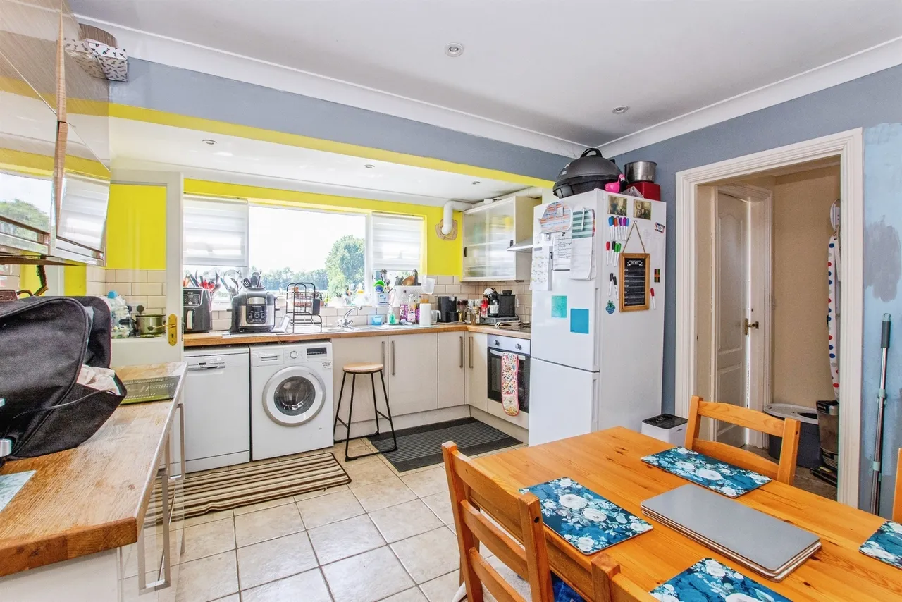 Washway Road, Holbeach, Spalding, photo 2