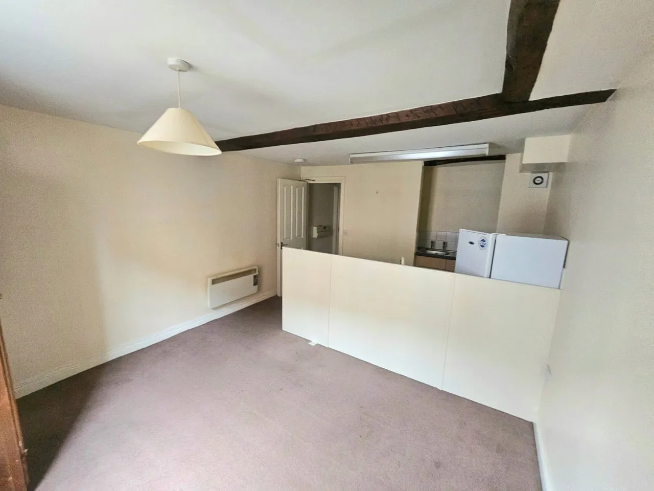 High Street, Kington, HR5 3BJ, photo 4