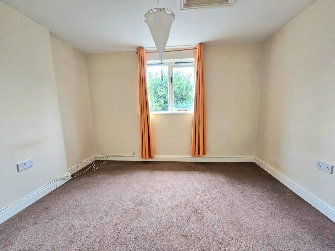 High Street, Kington, HR5 3BJ, photo 6