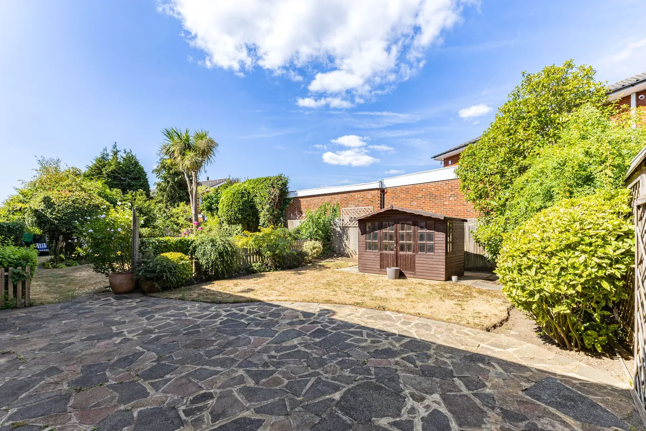 Gleneagles, Stanmore, HA7, photo 3