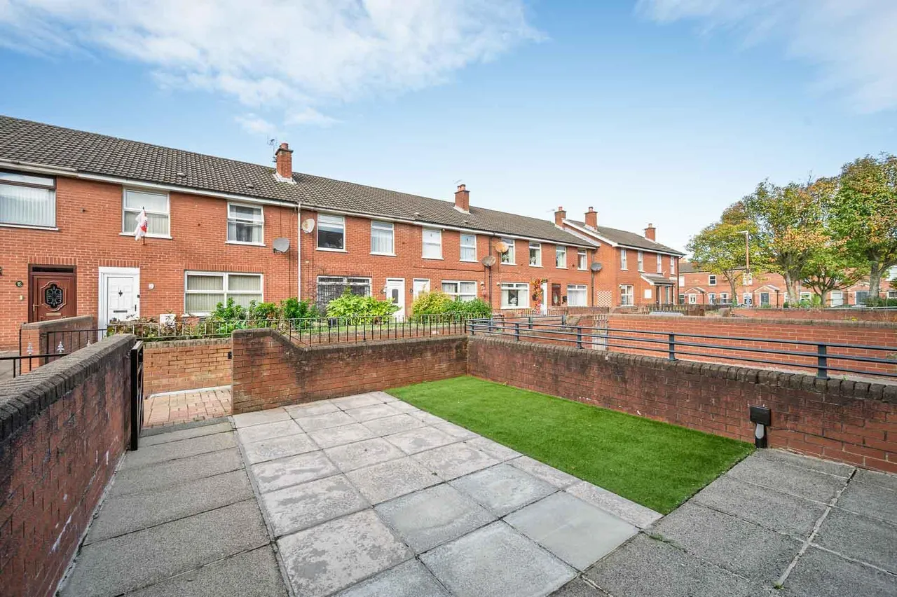 Vicarage Street, albertbridge, BT5, photo 2