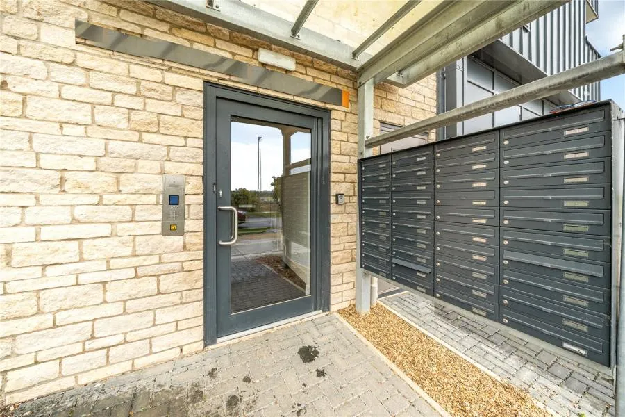 Anniversary Avenue West, Bicester, OX25, photo 8