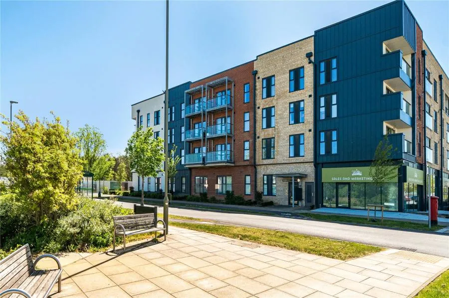 Anniversary Avenue West, Bicester, OX25, photo 10