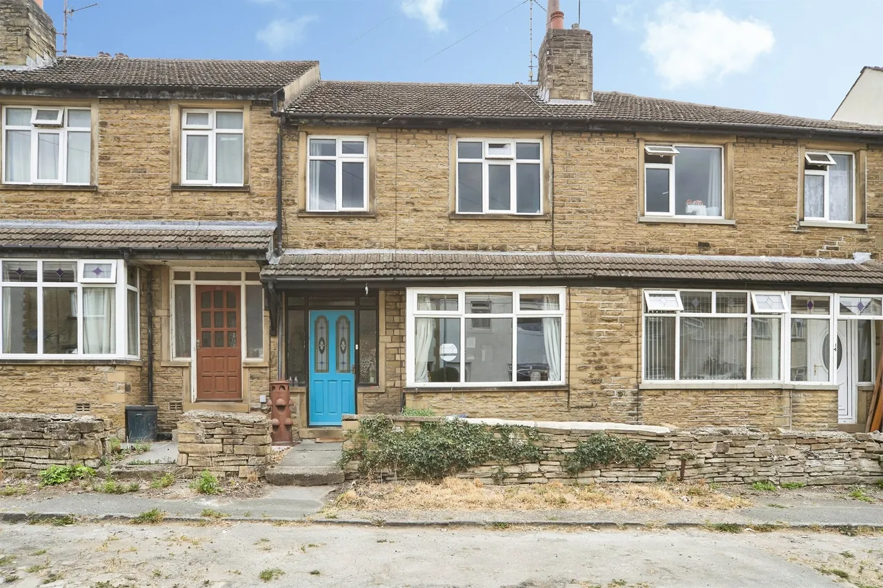 3 bed house for sale — Ripley Street, Riddlesden, Keighley