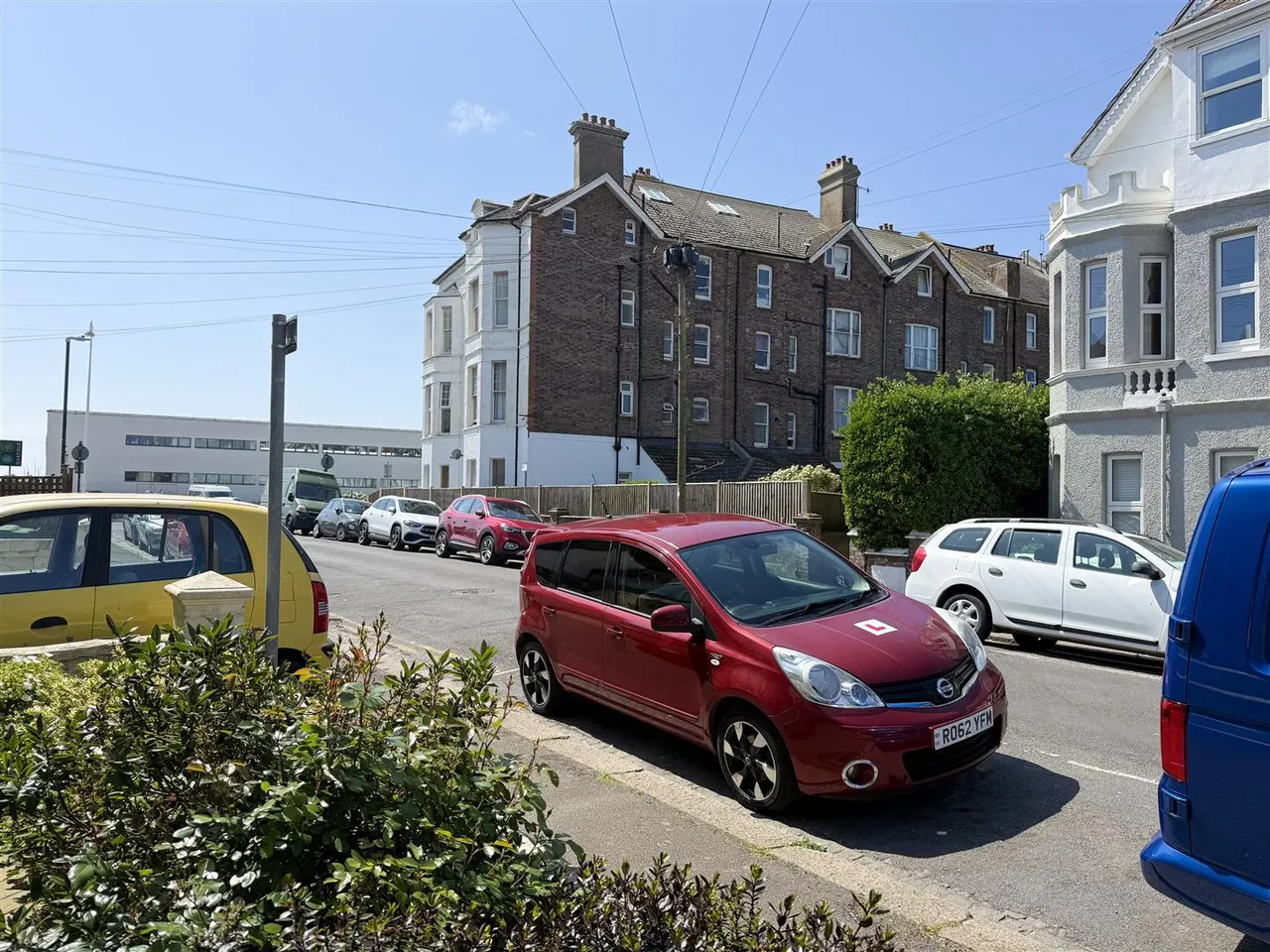 Albany Road, Bexhill-On-Sea, TN40 1BY, photo 14