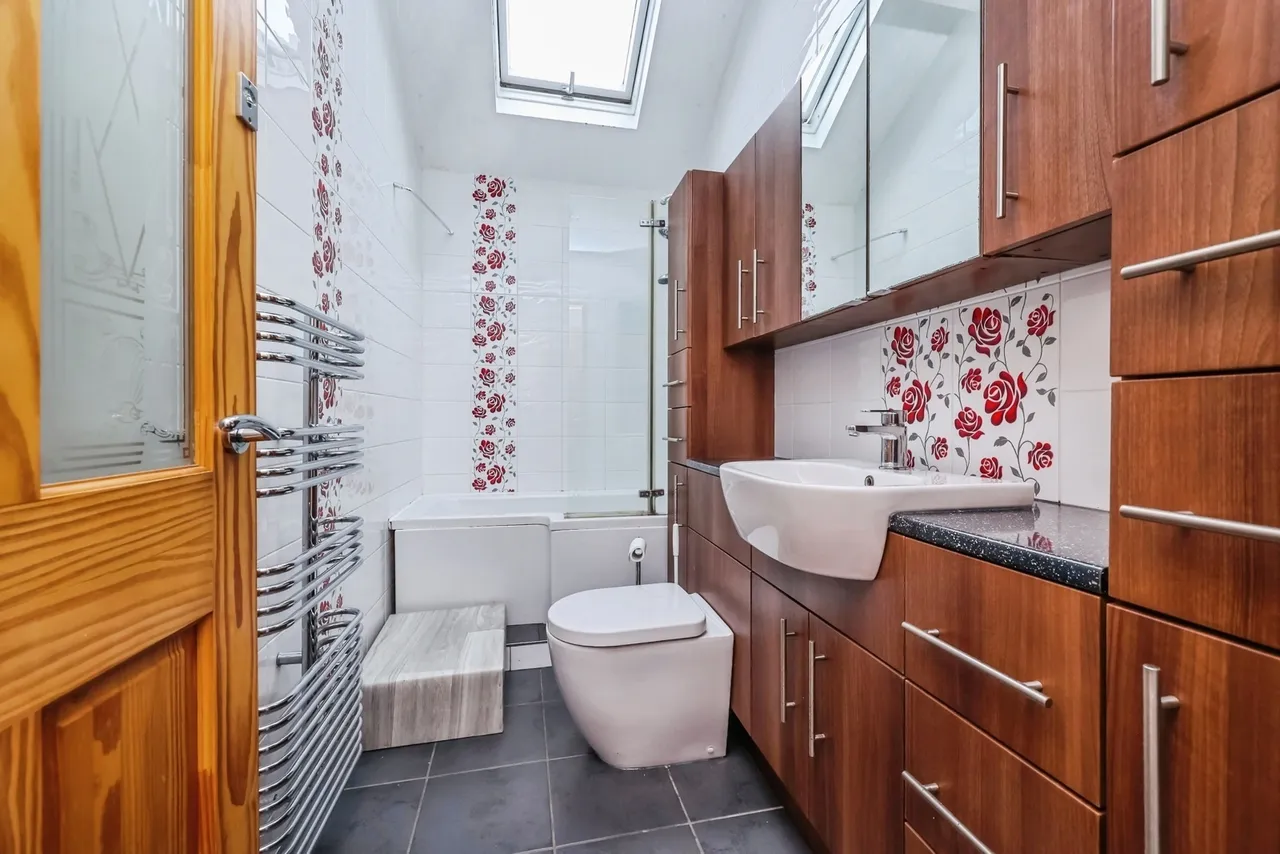 Grazingfield, Silverdale, Nottingham, NG11, photo 6