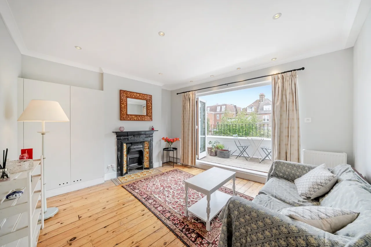 Salford Road, Streatham Hill, London, SW2, photo 2