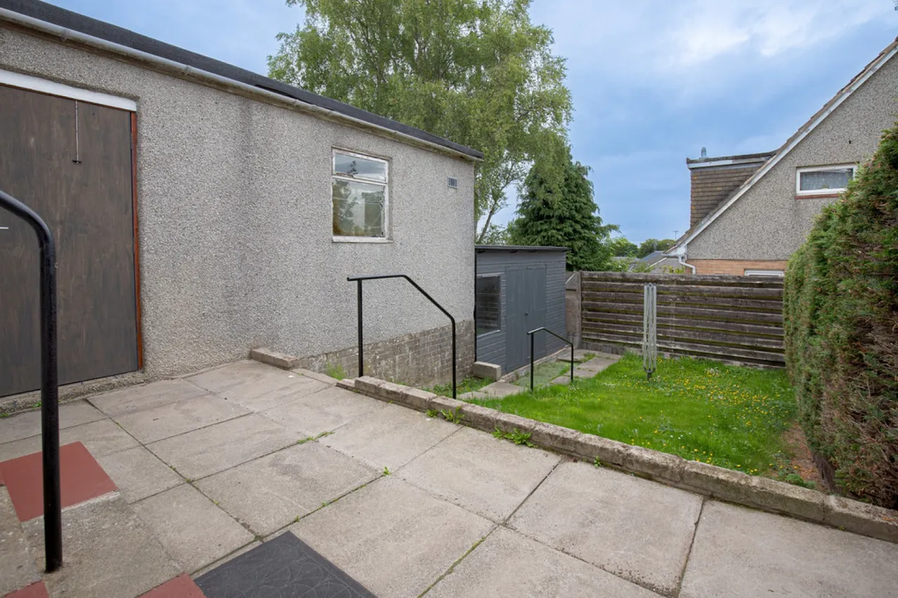 Lee Crescent, Bridge Of Don, Aberdeen, photo 12