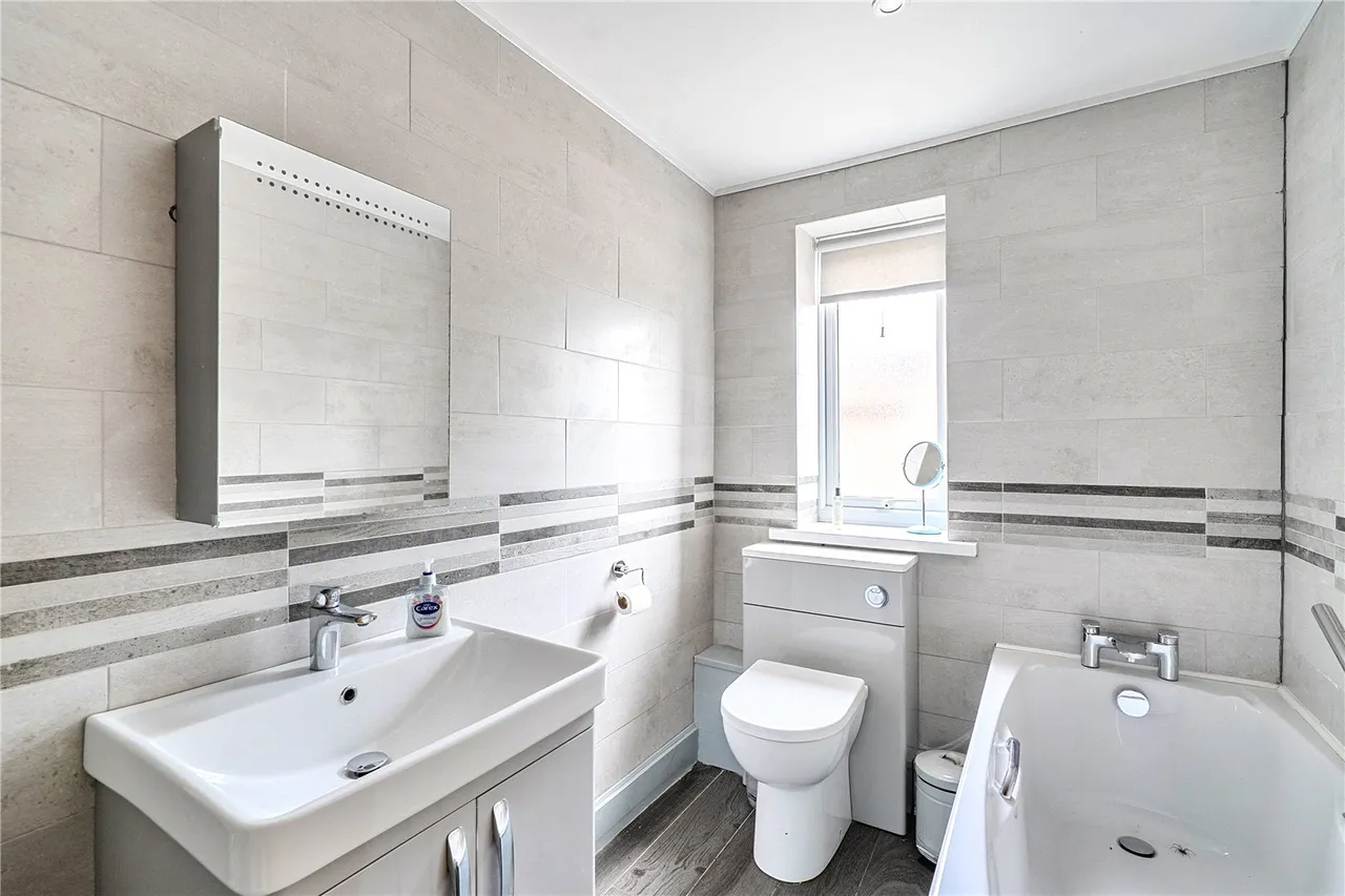 Bladon Hill, Kingsbury Episcopi, TA12, photo 20
