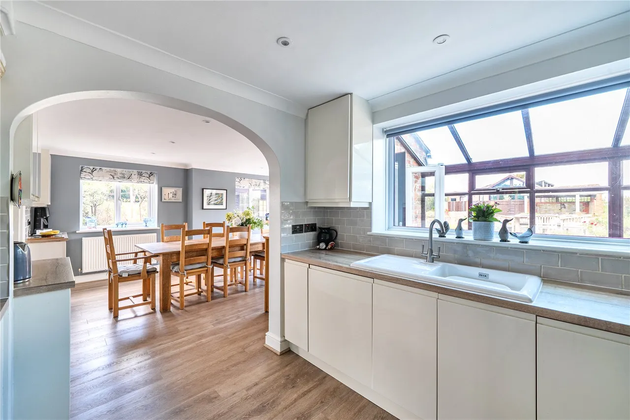 Bladon Hill, Kingsbury Episcopi, TA12, photo 6