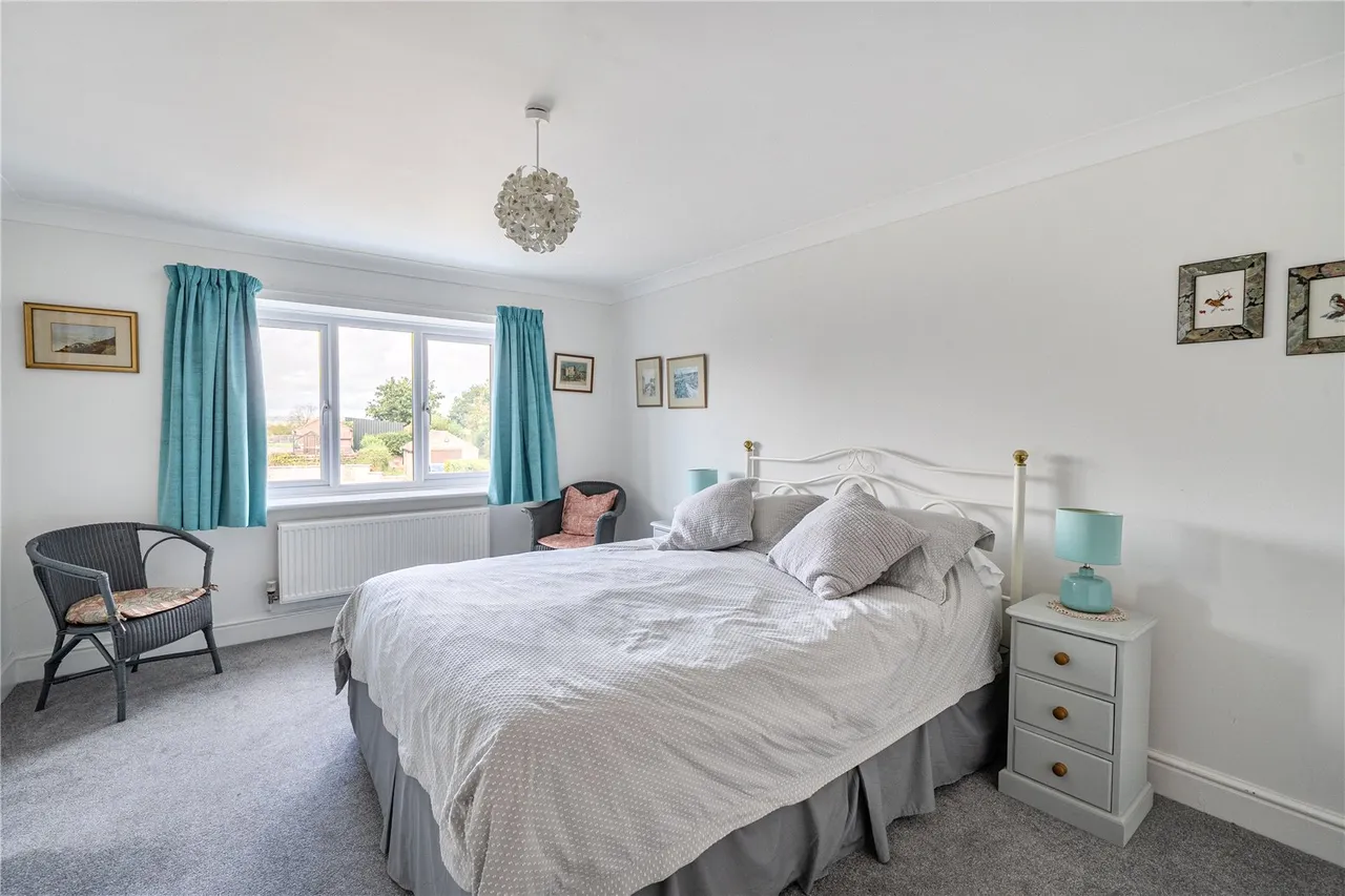 Bladon Hill, Kingsbury Episcopi, TA12, photo 10