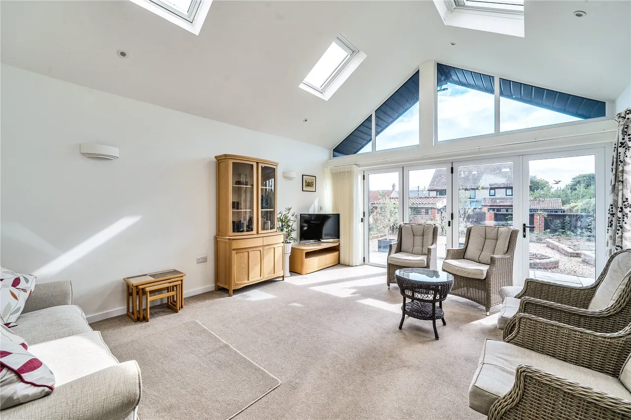 Bladon Hill, Kingsbury Episcopi, TA12, photo 17