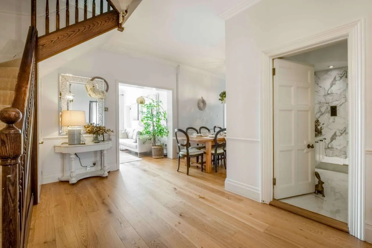 War Coppice Road, Caterham, Surrey, CR3 6EQ, photo 10