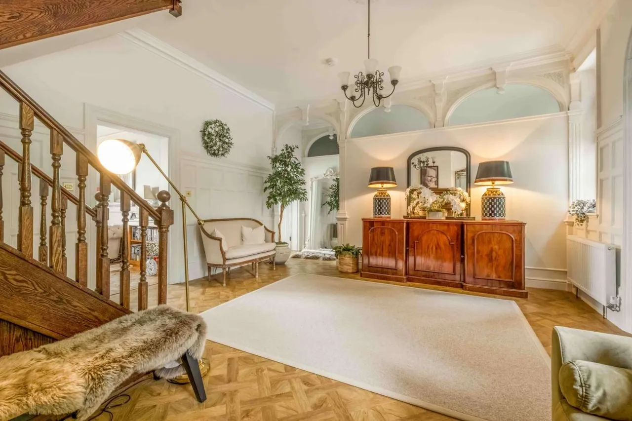 War Coppice Road, Caterham, Surrey, CR3 6EQ, photo 8