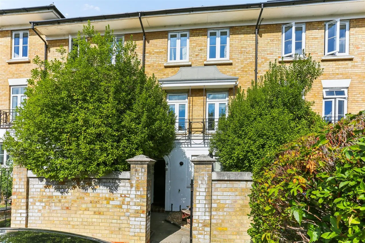 5 bed house for sale, Kingswood Drive, Sutton, SM2