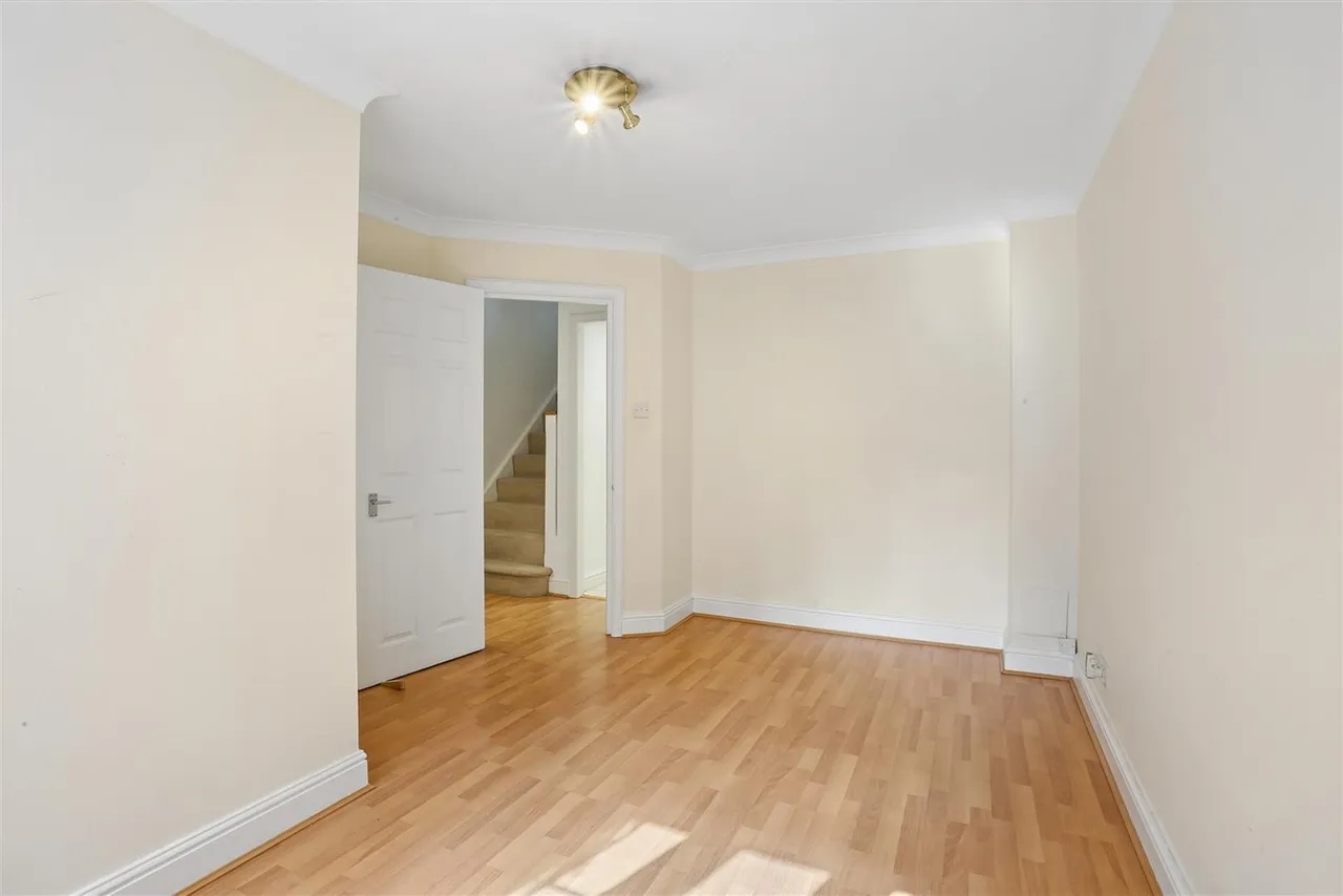 Kingswood Drive, Sutton, SM2, photo 9