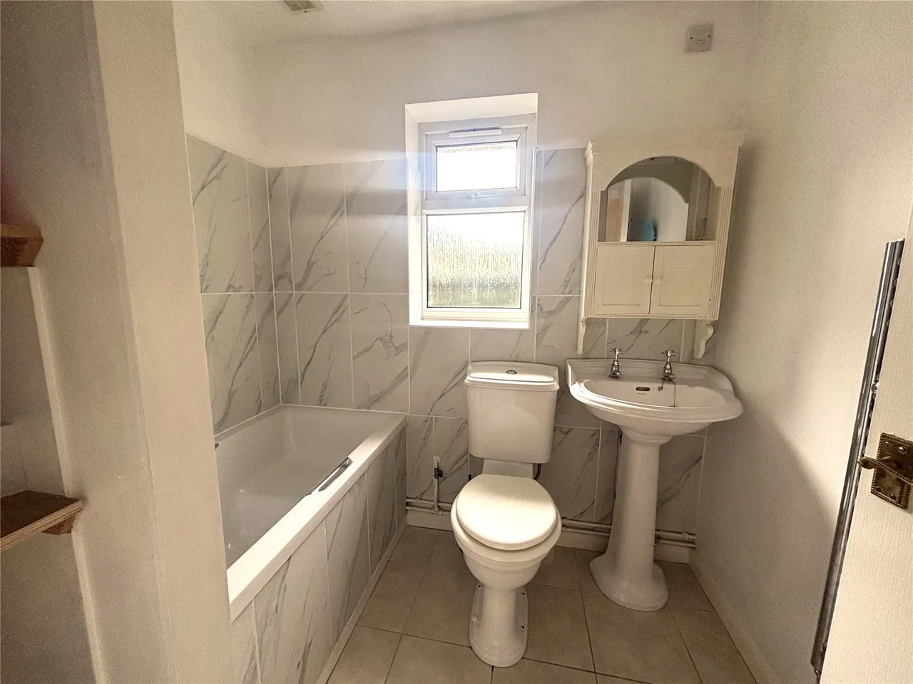 Sedgley Road, Gloucestershire, Bishops Cleeve, GL52 8DD, photo 8