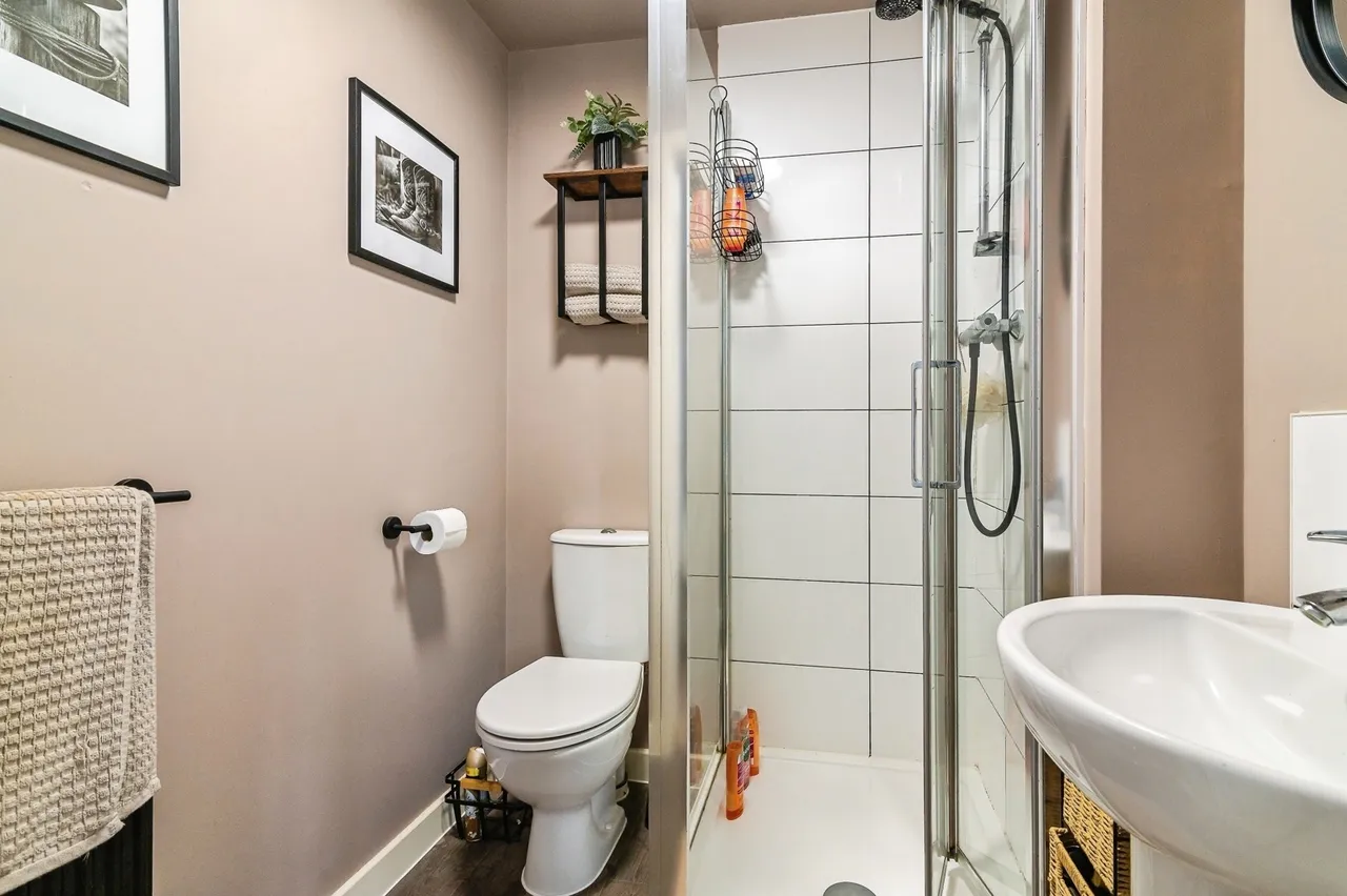 Hopwood Road, Gedling, NG4, photo 11