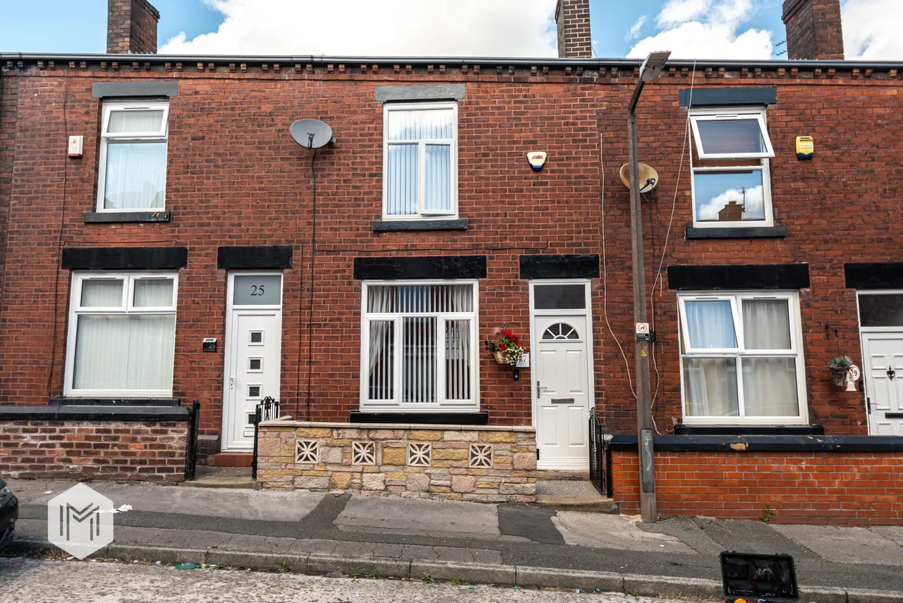 2 bed house for sale — Vernon Street, Farnworth, Bolton, BL4 7RD