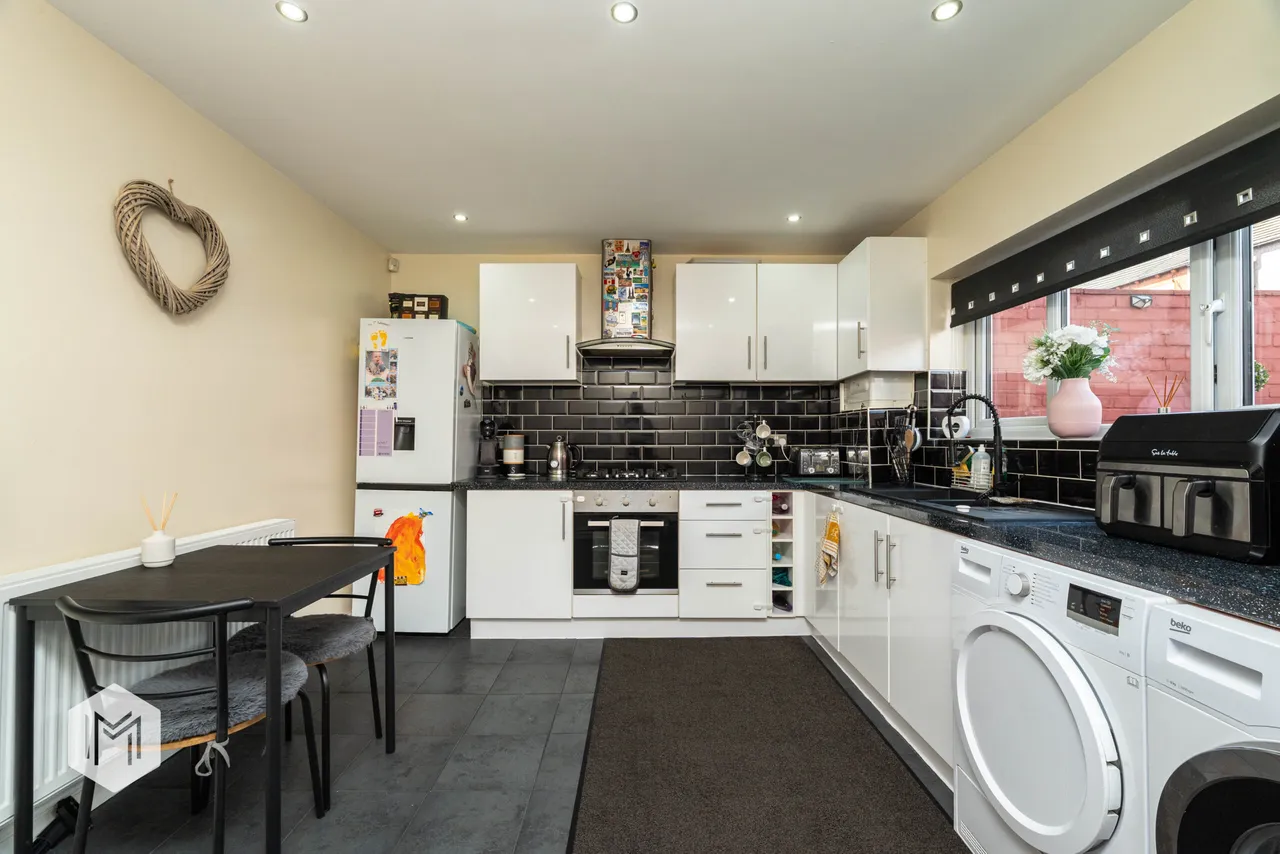Vernon Street, Farnworth, Bolton, BL4 7RD, photo 4