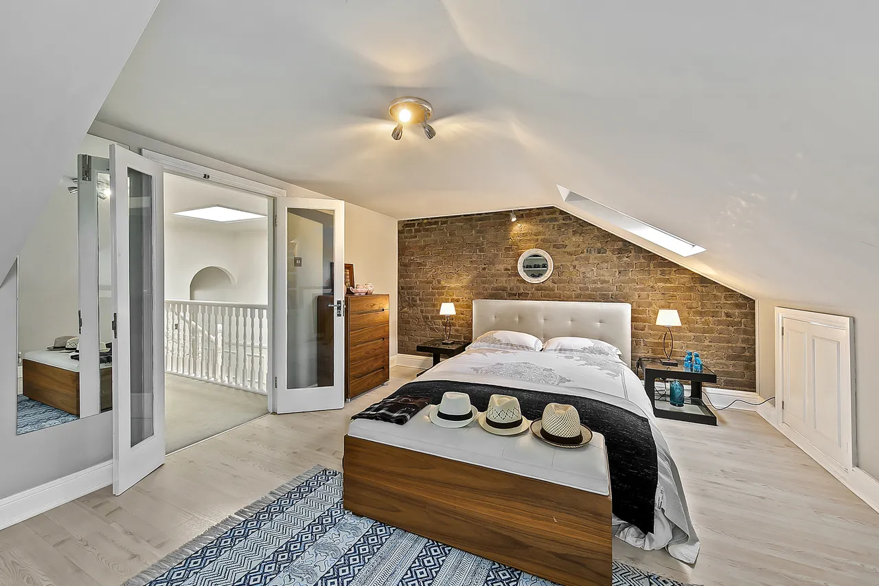 Pagoda Avenue, Richmond, TW9, photo 11