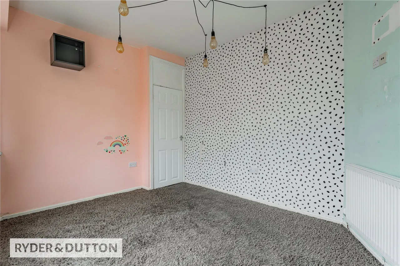 Rochdale Road, Middleton, M24, photo 12