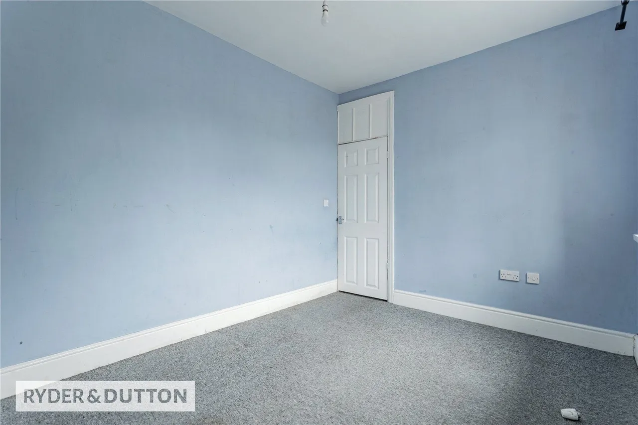 Rochdale Road, Middleton, M24, photo 10
