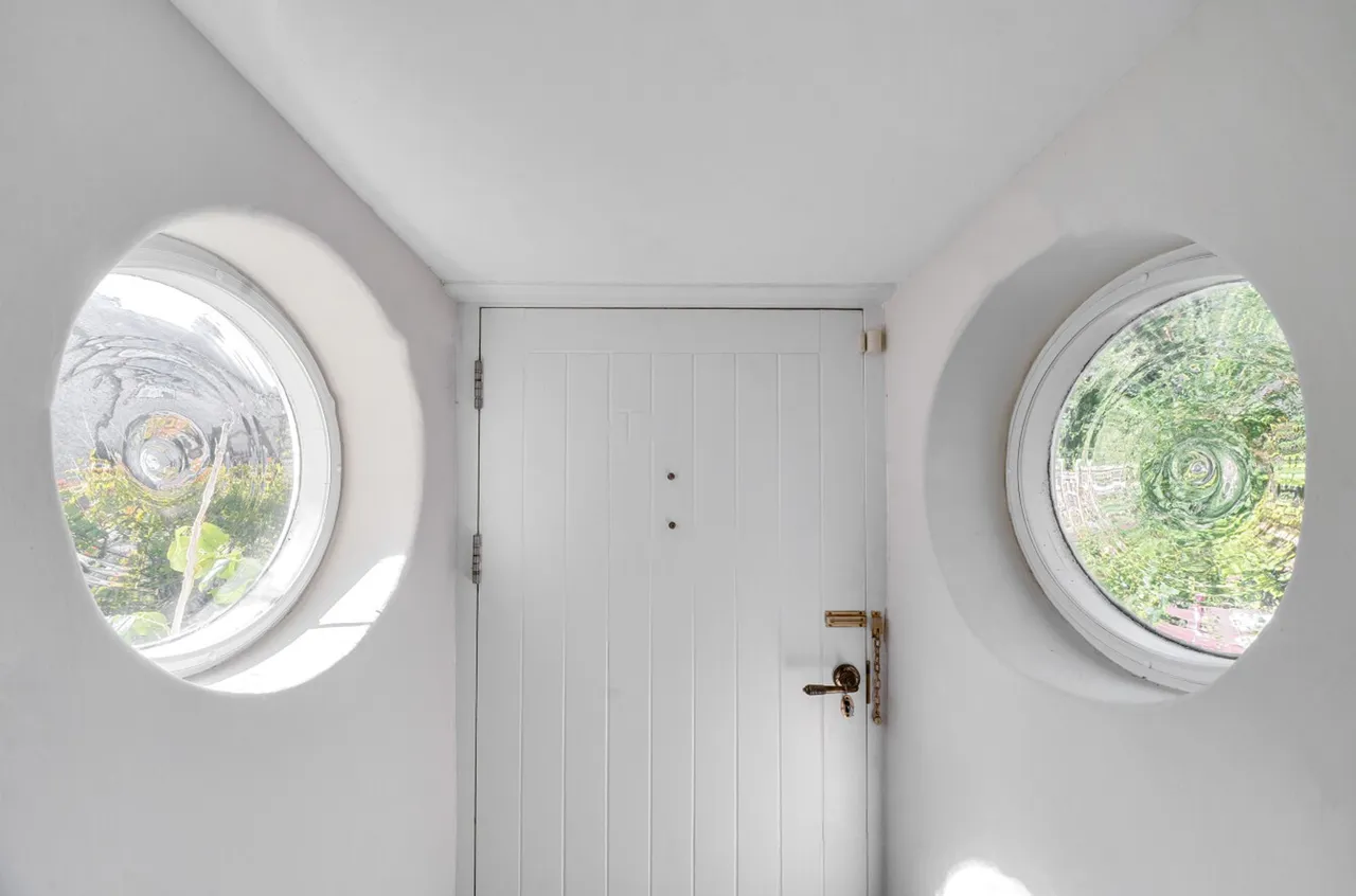 Chestnut Walk, Tangmere, PO20, photo 12