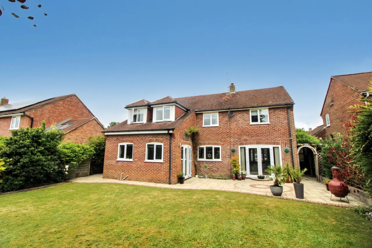 Lipscomb Close, Hermitage, RG18, photo 16