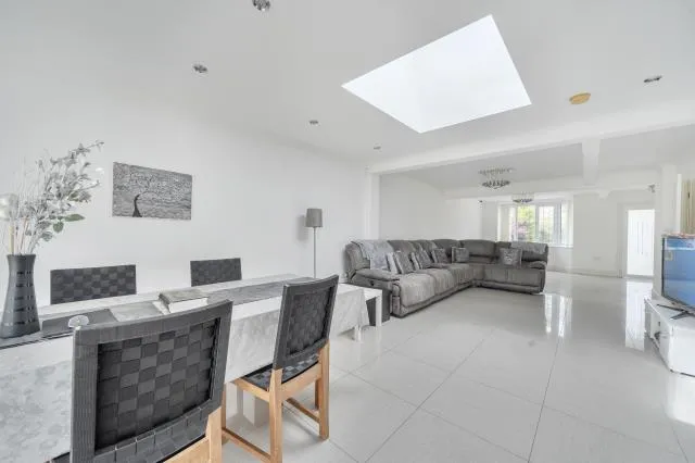 Alvista Avenue, Taplow, SL6, photo 5