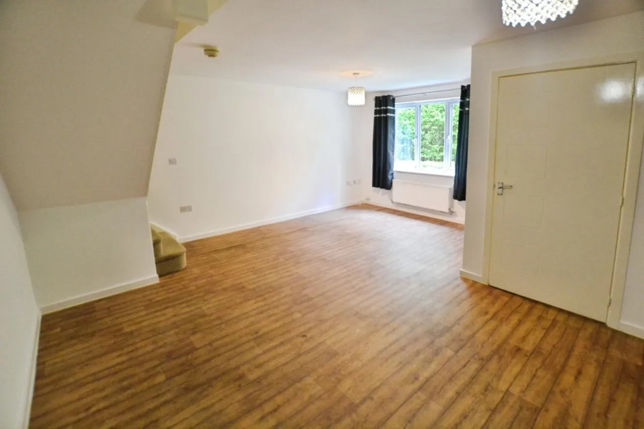Watkin Road, Freemans Meadow, Leicester, photo 6