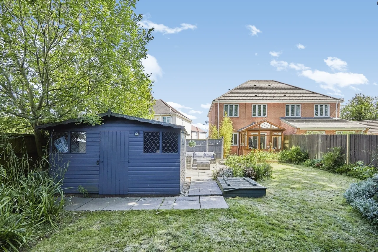 Chatsworth Crescent, Allestree, DE22, photo 3