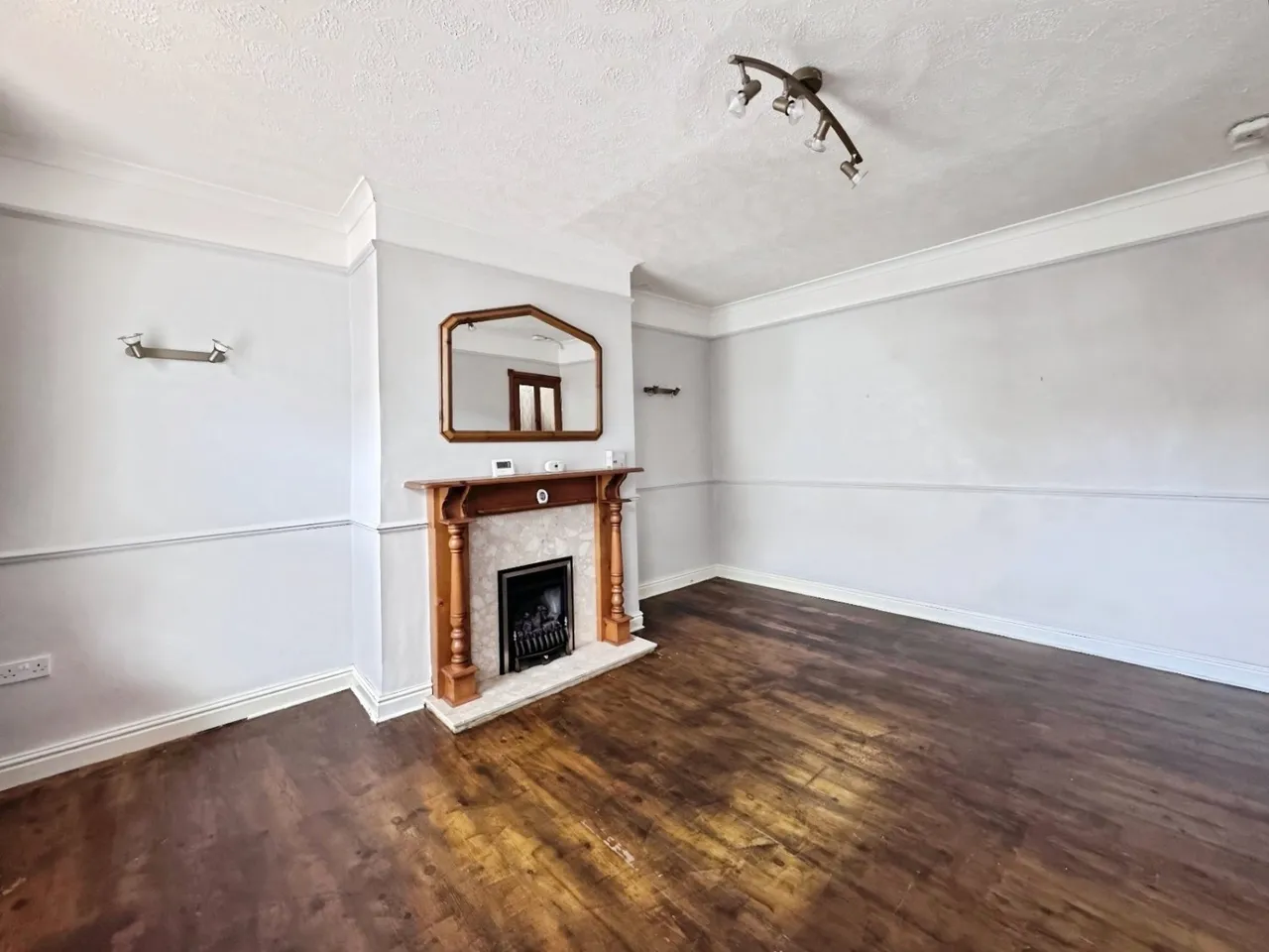 2 bed house for sale, Arnold Street, Liversedge, WF15