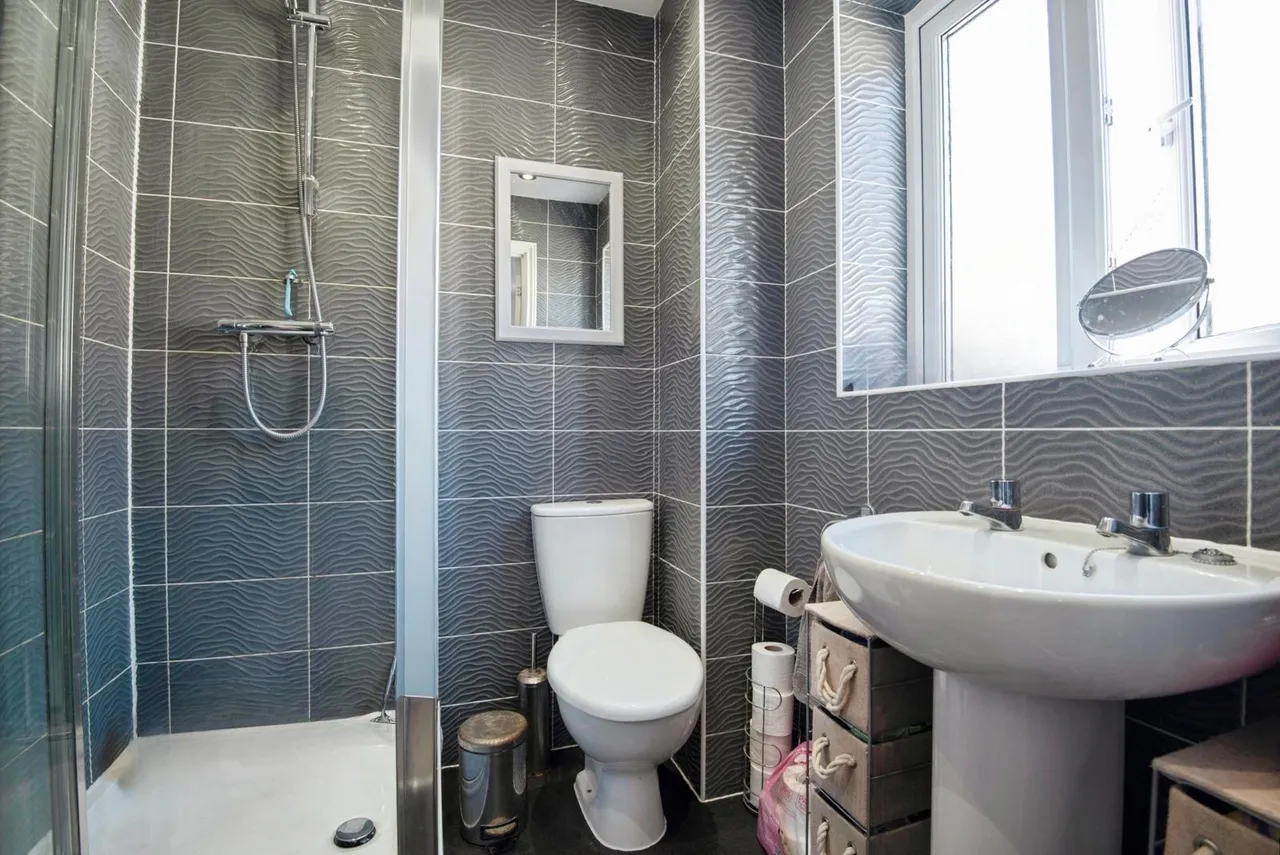 Darwin Drive, Biggleswade, Bedfordshire, SG18, photo 16