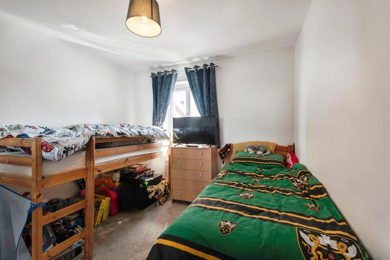 Darwin Drive, Biggleswade, Bedfordshire, SG18, photo 14