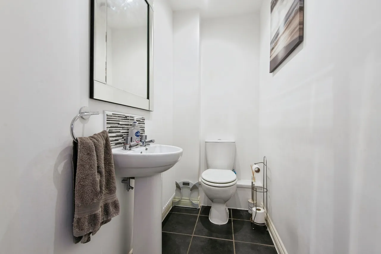 Darwin Drive, Biggleswade, Bedfordshire, SG18, photo 19