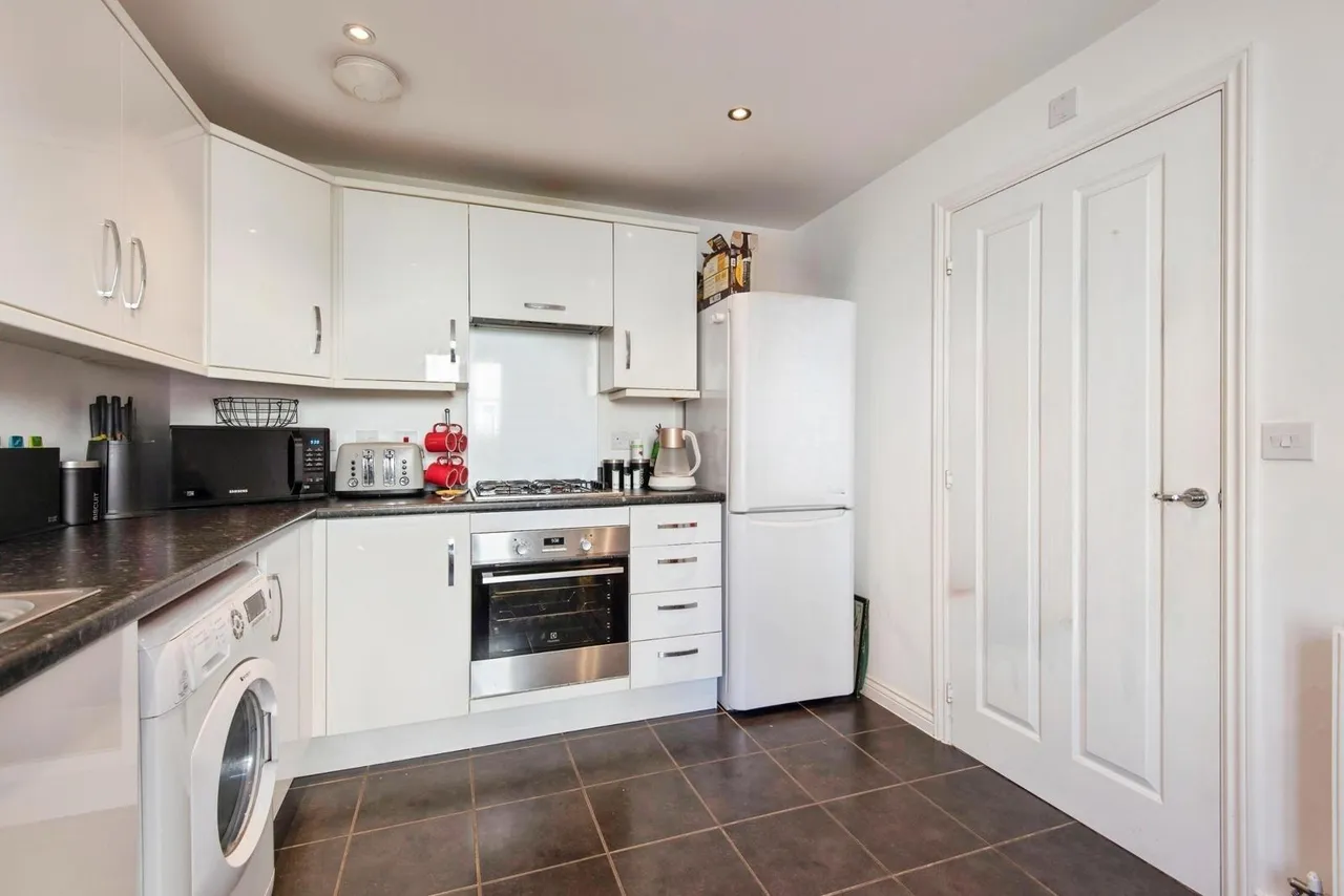 Darwin Drive, Biggleswade, Bedfordshire, SG18, photo 8