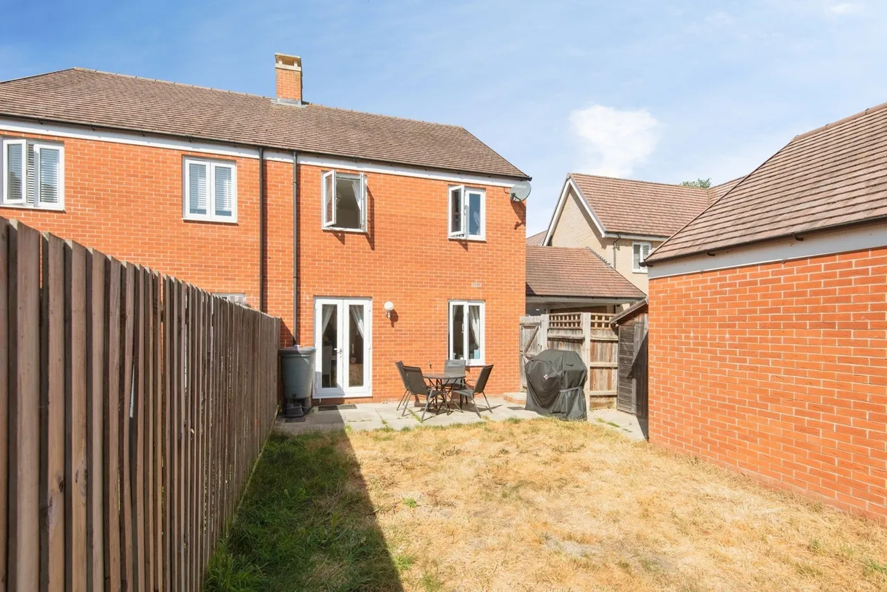 Darwin Drive, Biggleswade, Bedfordshire, SG18, photo 5