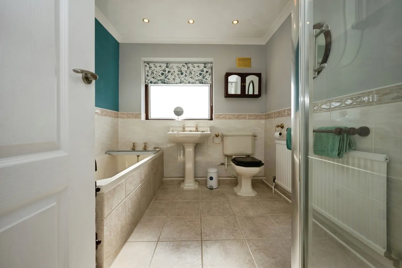 Bedford Road, Willington, MK44, photo 8