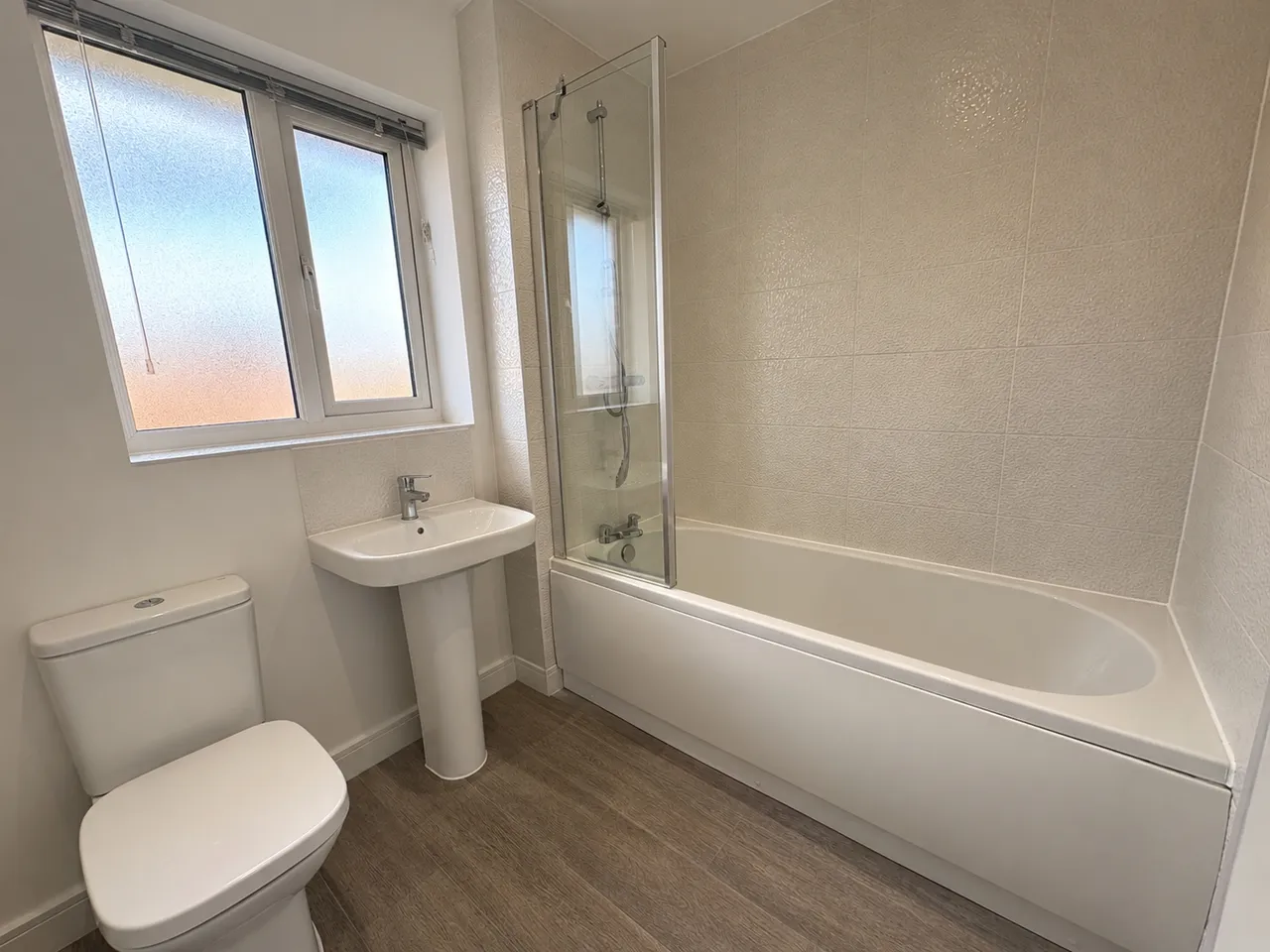 Baxter Close, Bingham, NG13, photo 11