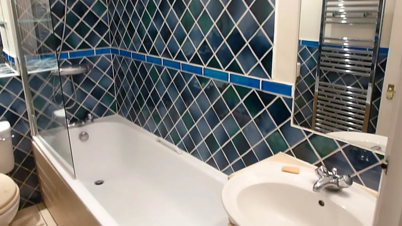 Uxbridge Road, London, W7 3PP, photo 4